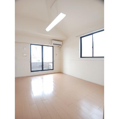 リアンＡ 201【管理NO：1-020806201-02010】 ★家具家電は申し込み後に搬入します★の物件写真2