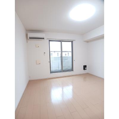 ルミエールⅢ 201【管理NO：1-019575103-02010】 ★家具家電は申し込み後に搬入します★の物件写真2