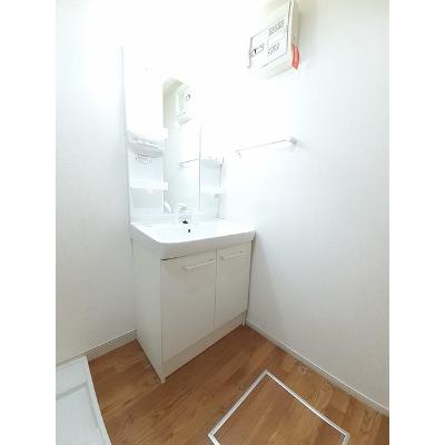グランディール 201【管理NO：1-019136701-02010】 ★家具家電は申し込み後に搬入します★の物件写真6