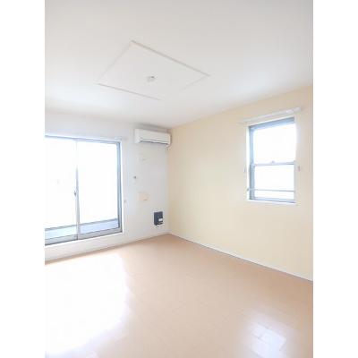 アクティーボ 201【管理NO：1-018575701-02010】 ★家具家電は申し込み後に搬入しますの物件写真2
