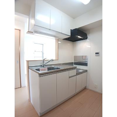 ローズエスポワール 201【管理NO：1-018264101-02010】 ★家具家電は申し込み後に搬入します★の物件写真3