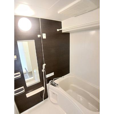 ローズエスポワール 201【管理NO：1-018264101-02010】 ★家具家電は申し込み後に搬入します★の物件写真4