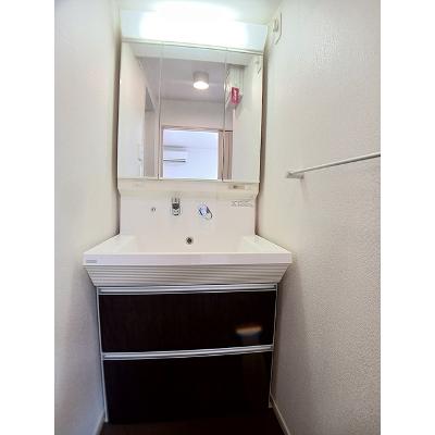 ローズエスポワール 201【管理NO：1-018264101-02010】 ★家具家電は申し込み後に搬入します★の物件写真6