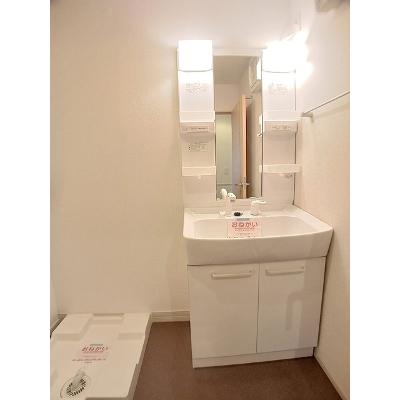 ロックフィールドⅢ 201【管理NO：1-018215101-02010】 ★家具家電は申し込み後に搬入します★の物件写真6