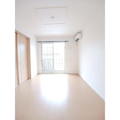 フェールⅡ 104【管理NO：1-018137702-01040】 ★家具家電は申し込み後に搬入します★の物件写真2