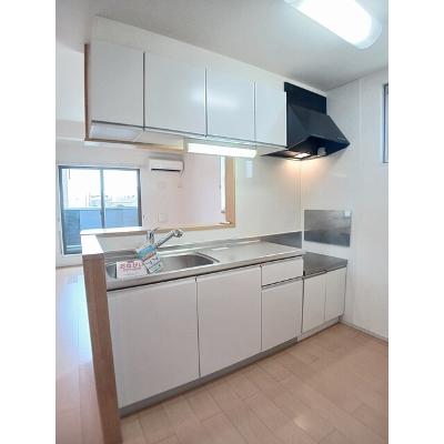アンソレイユＣ 201【管理NO：1-018104103-02010】 ★家具家電は申し込み後に搬入します★の物件写真3