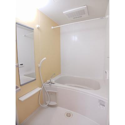 フォーチュンプレイス 104【管理NO：1-017672401-01040】 ★家具家電は申し込み後に搬入します★の物件写真4