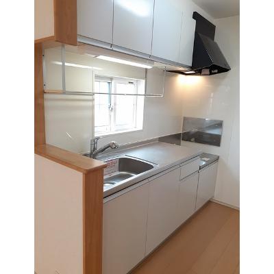 ヴィオーラ 202【管理NO：1-017567601-02020】 ★家具家電は申し込み後に搬入しますの物件写真3