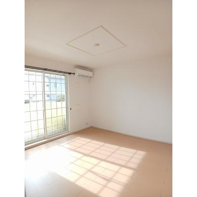 アナリーゼ 103【管理NO：1-017480201-01030】 ★家具家電は申し込み後に搬入します 2026年07月下旬入居可能の物件写真2