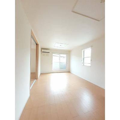 レジデンスアイビー 201【管理NO：1-017083801-02010】 ★家具家電は申し込み後に搬入します★の物件写真2