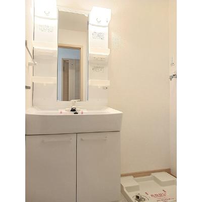 ラルジュグリーンＦ 102【管理NO：1-017015302-01020】 ★家具家電は申し込み後に搬入しますの物件写真6