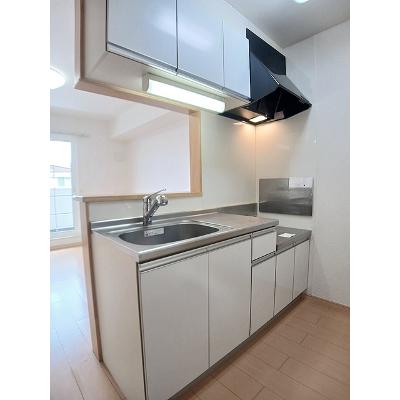 エヴァーグリーンＢ 202【管理NO：1-016736302-02020】 ★家具家電は申し込み後に搬入します★の物件写真3