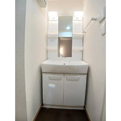 エヴァーグリーンＢ 202【管理NO：1-016736302-02020】 ★家具家電は申し込み後に搬入します★の物件写真6