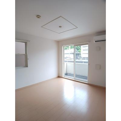 アビタシオン・キャトル 104【管理NO：1-016578801-01040】 ★家具家電は申し込み後に搬入します★の物件写真2