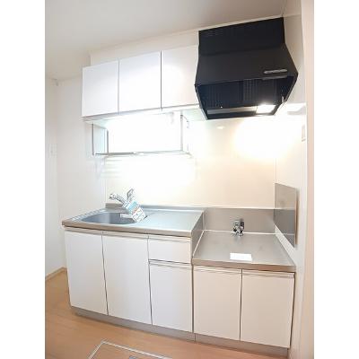 アンジュ 101【管理NO：1-016380701-01010】 ★家具家電は申し込み後に搬入しますの物件写真3