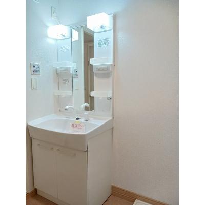 グリシーヌ 201【管理NO：1-016046201-02010】 ★家具家電は申し込み後に搬入しますの物件写真6