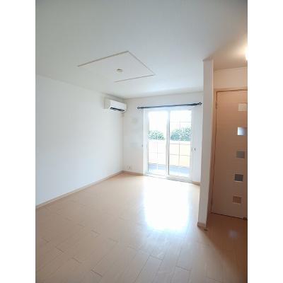 グランリーオＢ 102【管理NO：1-015588002-01020】 ★家具家電は申し込み後に搬入します★の物件写真2