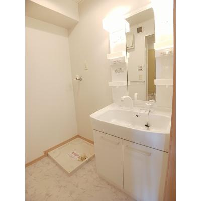 グランリーオＢ 102【管理NO：1-015588002-01020】 ★家具家電は申し込み後に搬入します★の物件写真6