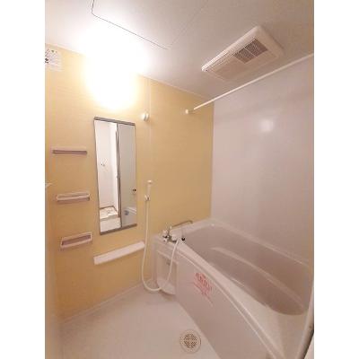 ラップトップ 202【管理NO：1-015200101-02020】 ★家具家電は申し込み後に搬入します★の物件写真4