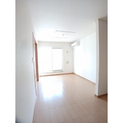ベル・オーブ・メゾンＣ 203【管理NO：1-014571101-02030】 ★家具家電は申し込み後に搬入しますの物件写真2