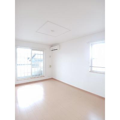 プレジールＢ 203【管理NO：1-014488602-02030】 ★家具家電は申し込み後に搬入します★の物件写真2