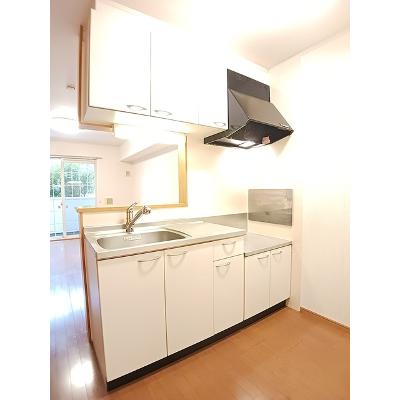 メゾン　シャルマン 102【管理NO：1-014374201-01020】 ★家具家電は申し込み後に搬入します★の物件写真3