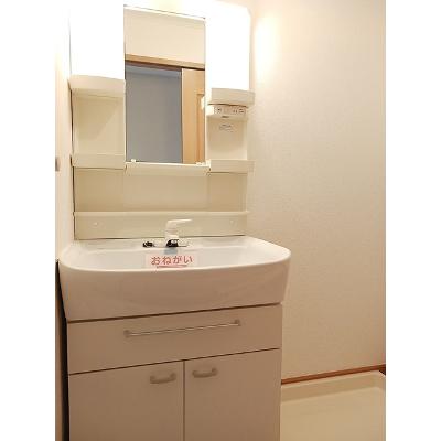 apartment 岡山県井原市西江原町９５２番地１ 

↓地図はこちらから