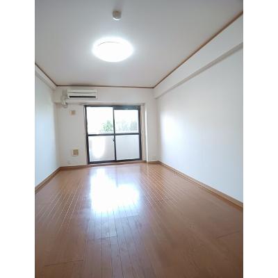 Ｇｒａｎ樹 108【管理NO：1-013528401-01080】 ★家具家電は申し込み後に搬入しますの物件写真2