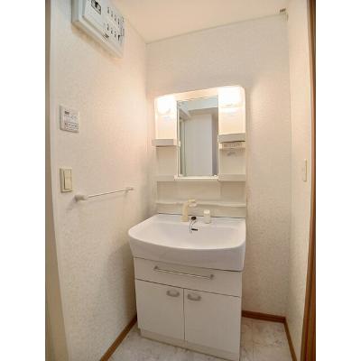 ル　コルヌイエＢ 103【管理NO：1-013336002-01030】 ★家具家電は申し込み後に搬入しますの物件写真6