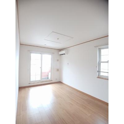 サンソーレ　Ａ 203【管理NO：1-013229301-02030】 ★家具家電は申し込み後に搬入しますの物件写真2