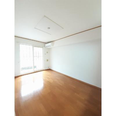 ラルジュグリーンＣ 101【管理NO：1-013101001-01010】 ★家具家電は申し込み後に搬入しますの物件写真2