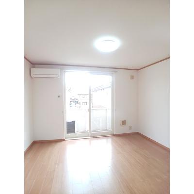 Ｊカントリーハイツ 203【管理NO：1-012417003-02030】 ★家具家電は申し込み後に搬入します★の物件写真2