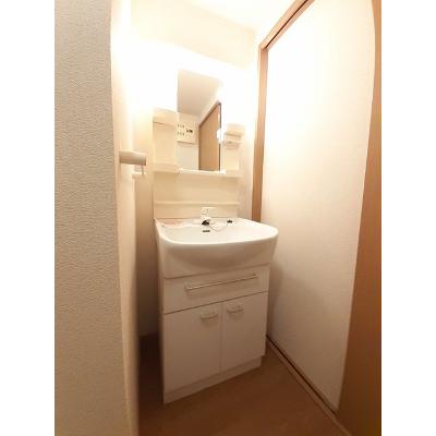 サンライズ 203【管理NO：1-012399601-02030】 ★家具家電は申し込み後に搬入します★の物件写真6