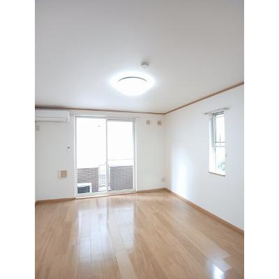 エクレール沖野上 103【管理NO：1-012080701-01030】 ★家具家電は申し込み後に搬入しますの物件写真2