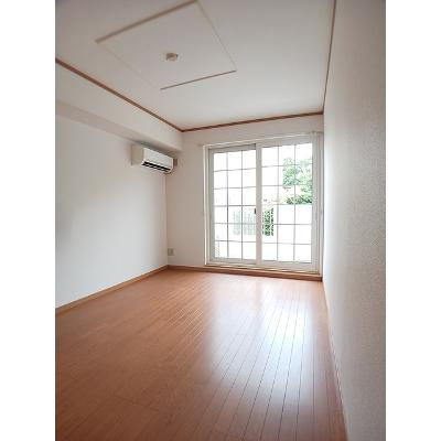 フロール清風Ｂ 102【管理NO：1-012037701-01020】 ★家具家電は申し込み後に搬入しますの物件写真2