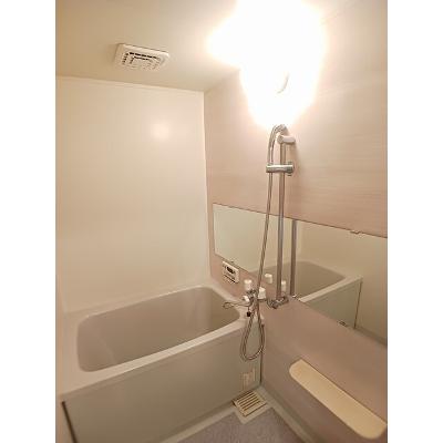サンハイム 104【管理NO：1-011750101-01040】 ★家具家電は申し込み後に搬入しますの物件写真4