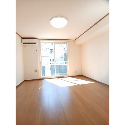 ベルシティＳａｔｏ　Ａ 102【管理NO：1-011236401-01020】 ★家具家電は申し込み後に搬入しますの物件写真2