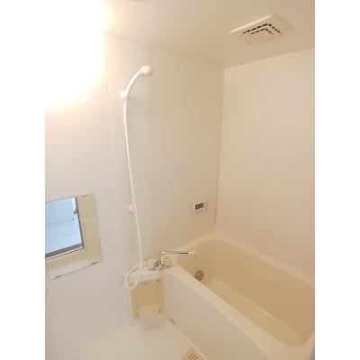 ロイヤルコート春日　Ａ棟 102【管理NO：1-010928801-01020】 ★家具家電は申し込み後に搬入します★の物件写真4