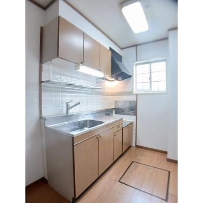 グレイスガーデン　Ｂ 101【管理NO：1-010079402-01010】 ★家具家電は申し込み後に搬入しますの物件写真3