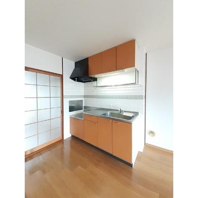 モデルノ 301【管理NO：1-010056701-03010】 ★家具家電は申し込み後に搬入します★の物件写真3