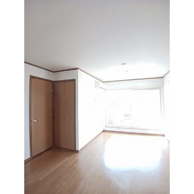 ブランドール´９７ 203【管理NO：1-007640601-02030】 ★家具家電は申し込み後に搬入します★の物件写真2