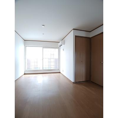 ブランドール´９７ 202【管理NO：1-007640601-02020】 ★家具家電は申し込み後に搬入します★の物件写真2
