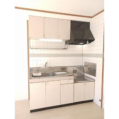 ブランドール・ヴィラ 102【管理NO：1-007628601-01020】 ★家具家電は申し込み後に搬入しますの物件写真3