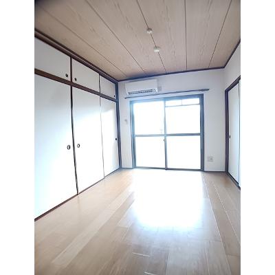 エクセルハイツ川口 201【管理NO：1-006035601-02010】 ★家具家電は申し込み後に搬入します★の物件写真2