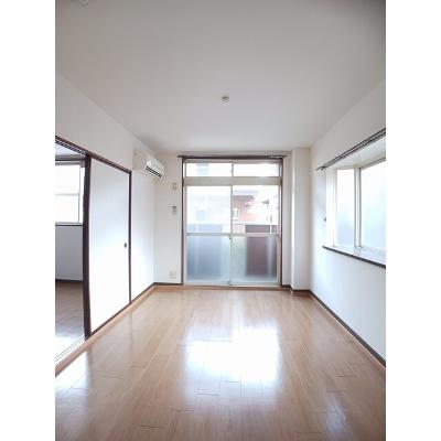 サンラビアン川口Ｃ 103【管理NO：1-004903101-01030】 ★家具家電は申し込み後に搬入します★の物件写真2