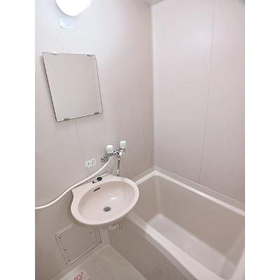エルディム伊田 204【管理NO：1-004178101-02040】 ★家具家電は申し込み後に搬入します★の物件写真4