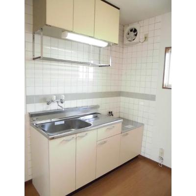 エルディム明日香 102【管理NO：1-004030301-01020】 ★家具家電は申し込み後に搬入します★の物件写真3