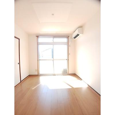 エルディムはせ 202【管理NO：1-003579101-02020】 ★家具家電は申し込み後に搬入します★の物件写真2