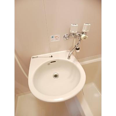 エルディムはせ 201【管理NO：1-003579101-02010】 ★家具家電は申し込み後に搬入します★の物件写真6