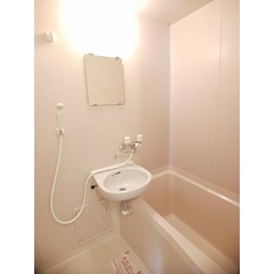 エルディム夢街 203【管理NO：1-002982001-02030】 ★家具家電は申し込み後に搬入します★の物件写真4